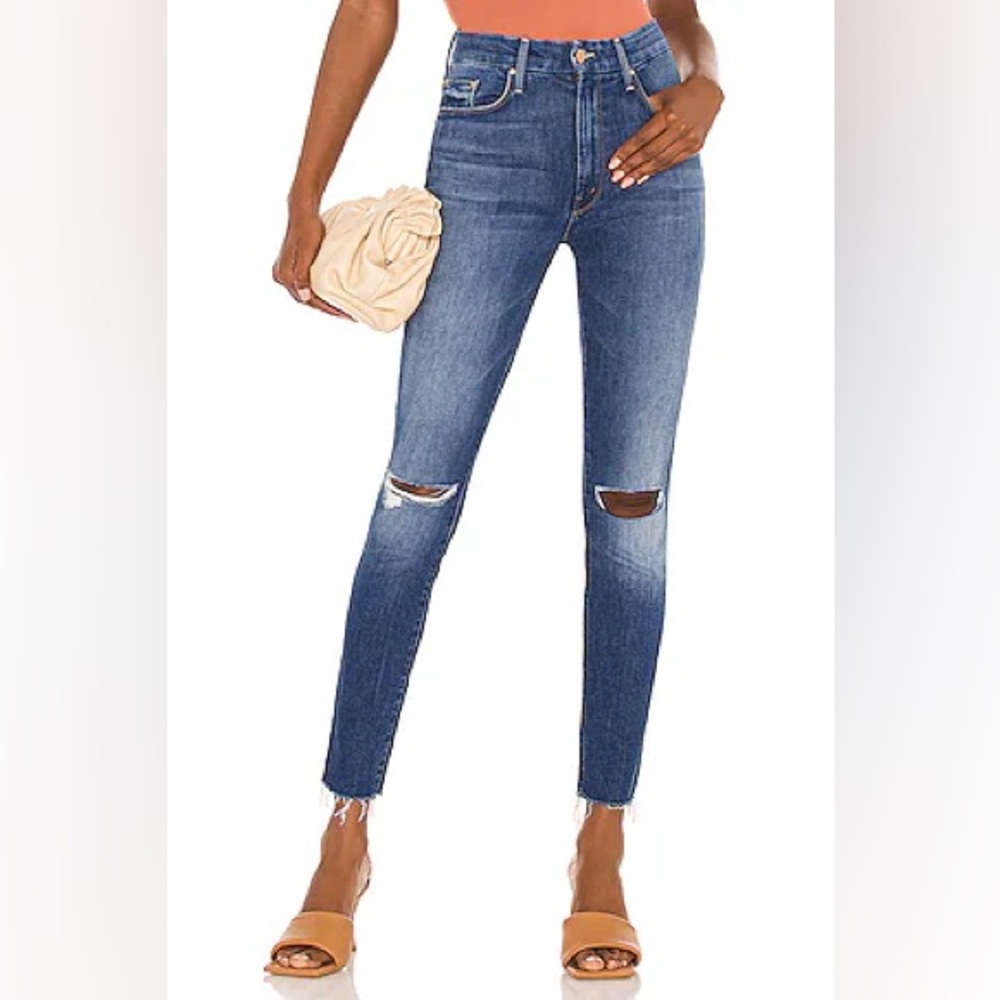 Mother High Waisted Looker Ankle Fray in Nature Tune Up